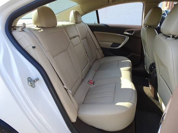 Buick Regal Premium II Navigation Blind Spot Alert Sunroof Bluetooth for sale in Asheville, NC – photo 11