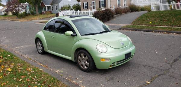 2002 Volkswagen Beetle, 5 spd, 117k miles for sale in East Hartford, CT