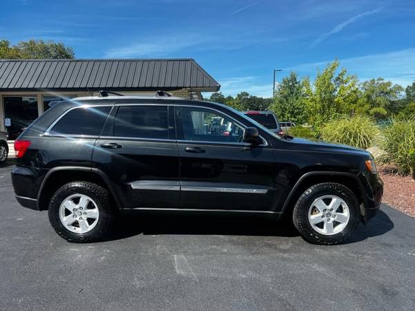 2012 Jeep Grand Cherokee Laredo X 4x4 4dr SUV - - by for sale in Other, VT – photo 2
