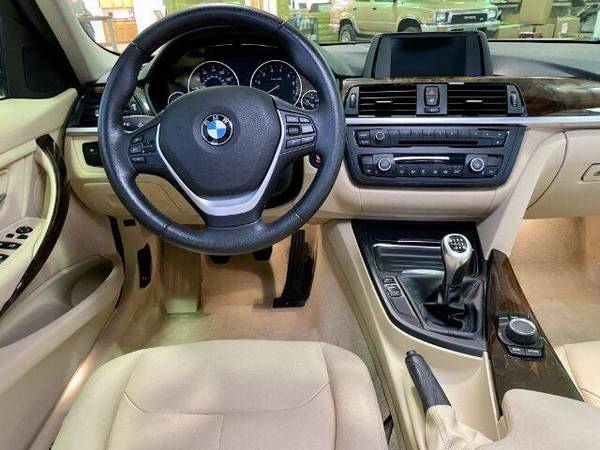 2014 BMW 335i XDrive Manual - Alpine White - Clean History! - cars for sale in La Crescent, WI – photo 19