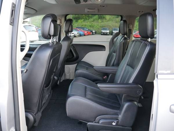 *2014* *Chrysler* *Town Country* *4dr Wgn Touring* for sale in South St. Paul, MN – photo 7