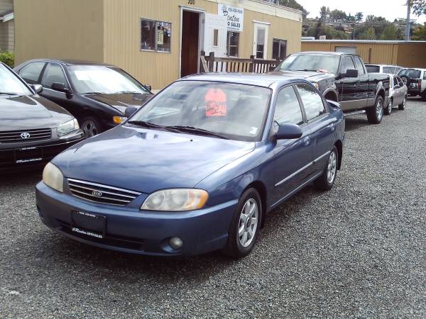 2003 KIA SPECTRA LS**1.8L**AT**PERFECT FIRST CAR**GOOD ON GAS* for sale in Renton, WA