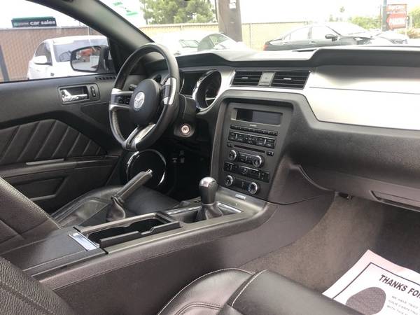2012 Ford Mustang V6 Premium (Manual, 6-Spd ) coupe for sale in El Cajon, CA – photo 5