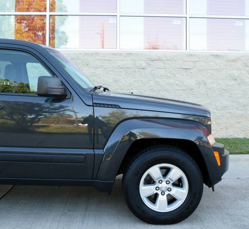 Graphite Grey 2010 Jeep Liberty Sport - V6 4x4 - 149k Miles for sale in Raleigh, NC – photo 20