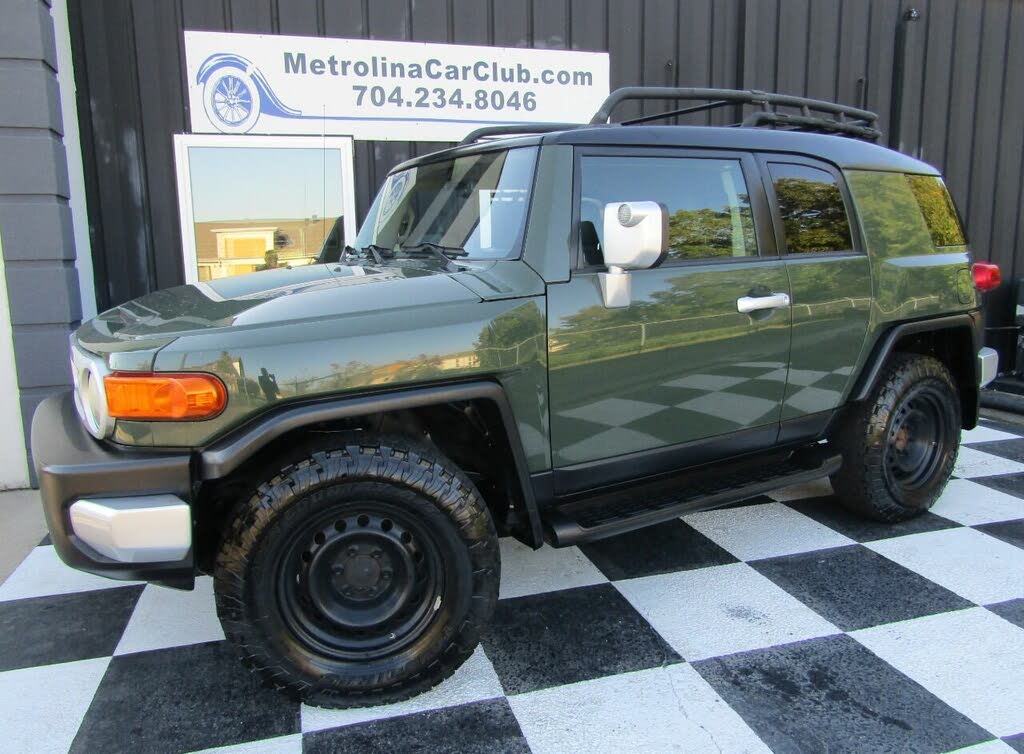 2010 Toyota FJ Cruiser 4WD for sale in Stallings, NC – photo 2