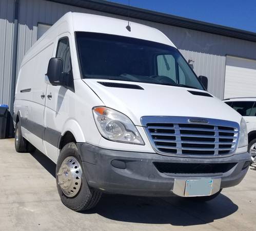 2013 Freightliner Sprinter Van 3500, High Roof Long Wheelbase, RV for sale in Sioux Falls, SD – photo 3