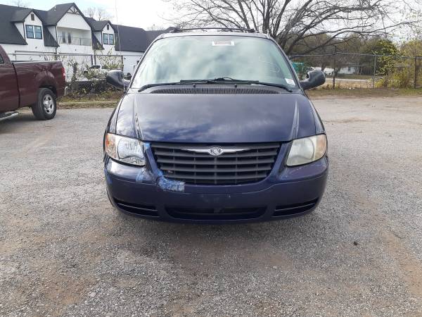 2005 chrysler town&country - cars & trucks - by owner - vehicle... for sale in Fort Worth, TX – photo 10