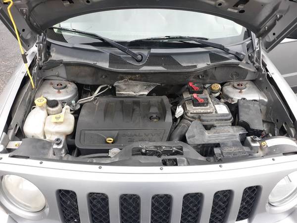 2015 Jeep Patriot 4x4 - - by dealer - vehicle for sale in PARMA, OH – photo 13