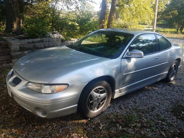 01' Pontiac Grand Prix GT for sale in Independence, IA