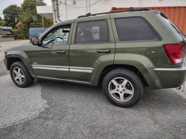 06 JEEP GRAND CHEROKEE 4x4 - - by dealer - vehicle for sale in Vails Gate, NY – photo 11