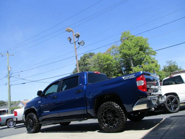LIFTED 2015 TOYOTA TUNDRA CREWCAB SR5 5.7L 4X4 OFFROAD PKG*NEW 33'S! for sale in KERNERSVILLE, SC – photo 5