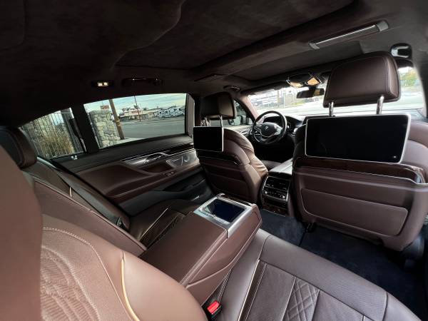 2016 BMW 750i - - by dealer - vehicle automotive sale for sale in San Bernardino, CA – photo 17
