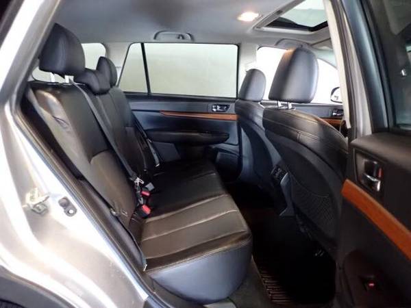 2014 Subaru Outback - - by dealer - vehicle automotive for sale in Gretna, IA – photo 6