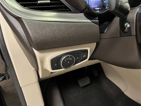 2017 Lincoln MKC Premiere - - by dealer - vehicle for sale in Akron, OH – photo 21