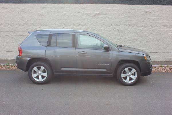 2016 Jeep Compass Latitude - 4x4 - 50, 548 Actual Miles! Exceptional! for sale in Corvallis, OR – photo 5