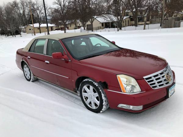 2007 Red Cadillac Dts Luxury for sale in Osseo, MN – photo 15