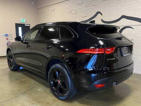 2020 Jaguar F-PACE 30t R-Sport AWD - - by dealer for sale in Mount Vernon, WA – photo 5