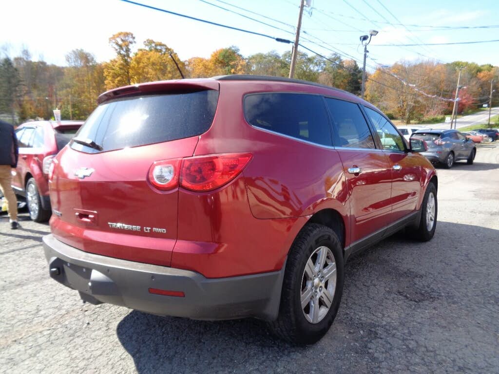 2012 Chevrolet Traverse 2LT AWD for sale in Moscow, PA – photo 3
