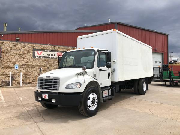 2012 Freightliner Business Class M2 106 22ft Insulated Cold Box for sale in Commerce City, CO