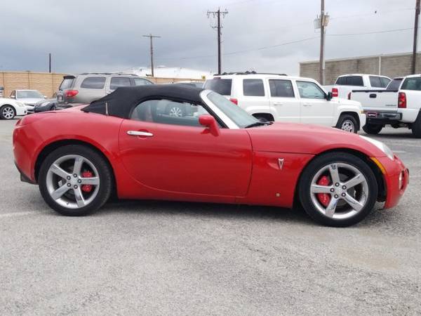 2008 Pontiac Solstice GXP SKU:8Y107327 Convertible for sale in North Richland Hills, TX – photo 5