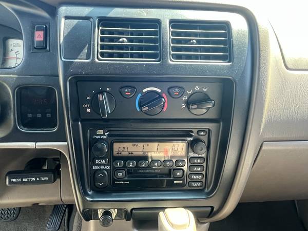 2001 Toyota Tacoma Limited for sale in Wichita, KS – photo 14