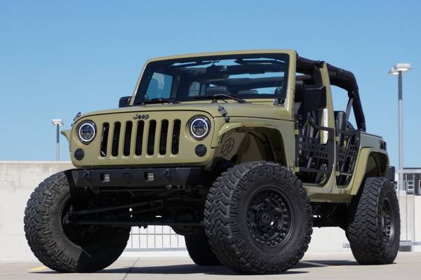 2013 Jeep Wrangler Unlimited Sahara Lifted Custom Convertible for sale in Austin, TX – photo 2