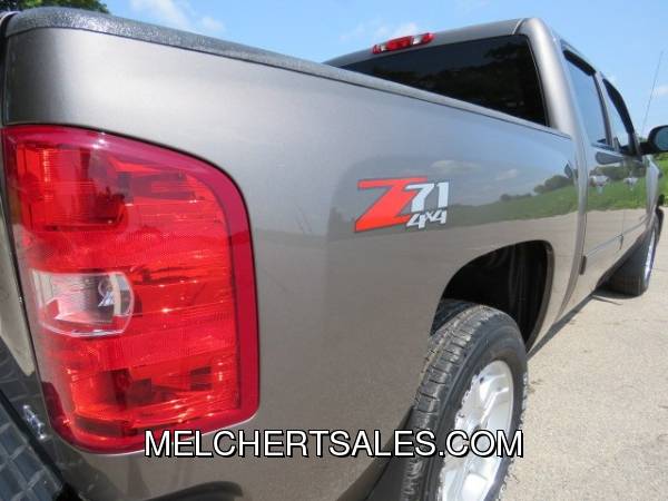 2013 CHEVROLET 1500 CREW LTZ Z71 GAS AUTO 4WD BOSE HEATED LEATHER... for sale in Neenah, WI – photo 9
