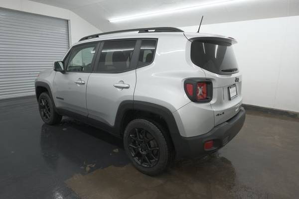 2020 Jeep Renegade Latitude Sport Utility 4D for sale in Other, AK – photo 4