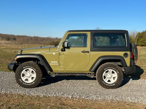2013 Jeep Wrangler 4X4 STK 0537 - - by dealer for sale in Indianola, OK – photo 2