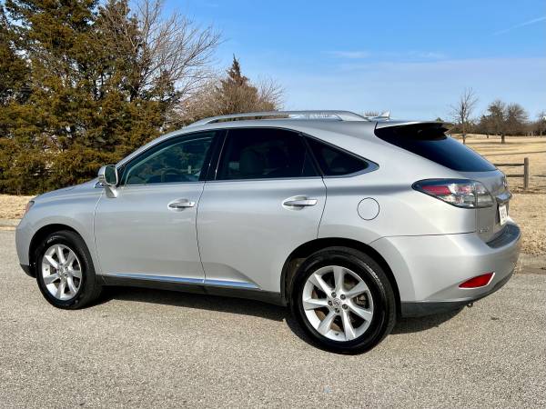 2010 Lexus RX 350 - accident-free and smoke-free - well serviced! for sale in Norman, OK – photo 4