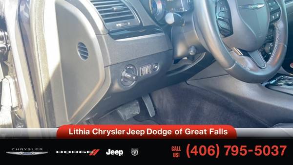 2018 Chrysler 300-Series S AWD - - by dealer - vehicle for sale in Great Falls, MT – photo 16