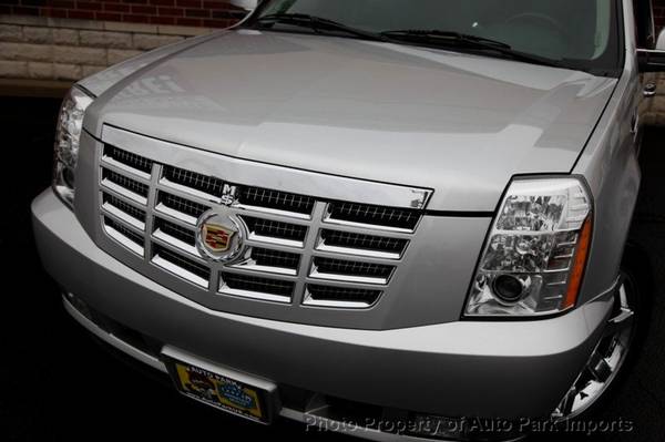 2010 *Cadillac* *Escalade* *AWD 4dr Luxury* Silver L for sale in Stone Park, IL – photo 9