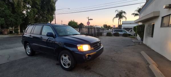 2004 TOYOTA HIGLANDER - cars & trucks - by owner - vehicle... for sale in South El Monte, CA – photo 2