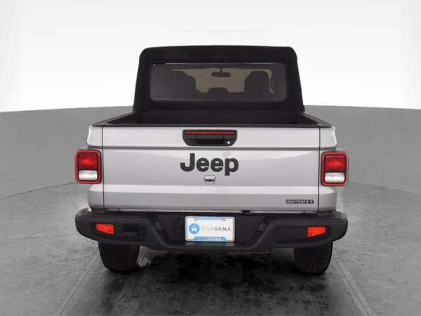 2020 Jeep Gladiator Sport S Pickup 4D 5 ft pickup Silver - FINANCE -... for sale in South Bend, IN – photo 9