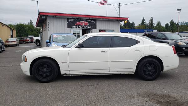 2006 Dodge Charger SE, Stone White with Grey Cloth Int, Auto, COLD A/C for sale in Hillsboro, OR