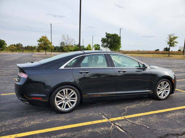 2015 Lincoln MKZ AWD Black - cars & trucks - by owner - vehicle... for sale in Bolingbrook, IL – photo 4