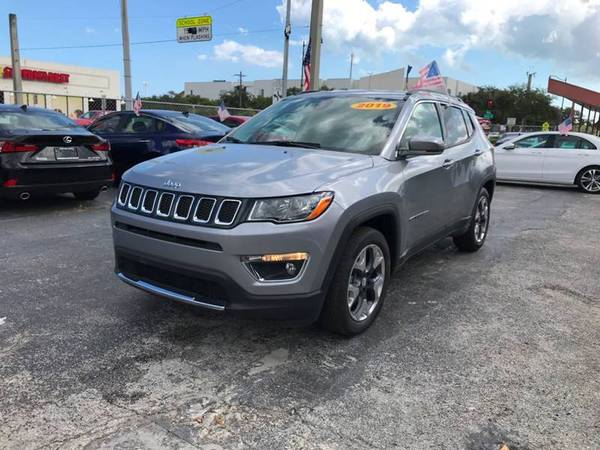 2019 JEEP COMPASS LIMITED ! 1000 DOWN! EVERYONE APPROVED!CLEAN TITLE! for sale in Hollywood, FL – photo 2