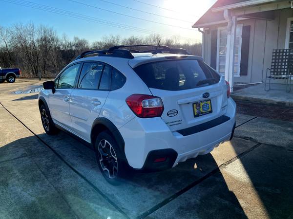 2016 Subaru Crosstrek 5dr CVT 2 0i Premium suv WHITE for sale in Springdale, AR – photo 11