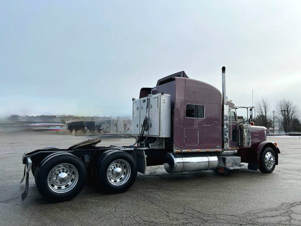 2005 Peterbilt 379/Cat C15 (550hp) 18 Speed Trans for sale in Zion, IL – photo 10
