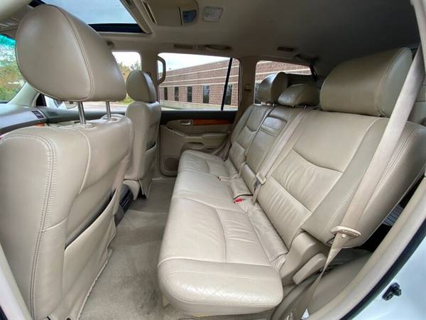 2006 Lexus GX470: LOW Miles 4WD DESIRABLE 3rd Row Seating for sale in Madison, WI – photo 16