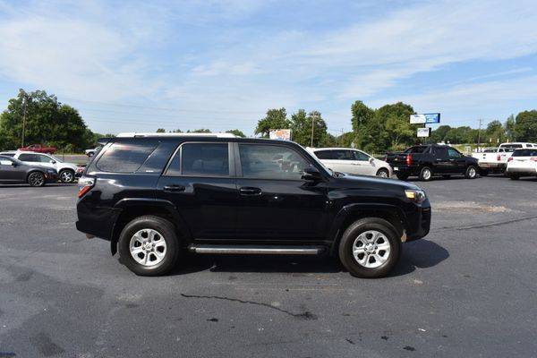 2016 TOYOTA 4RUNNER SR5 4X4 SUV - EZ FINANCING! FAST APPROVALS! for sale in Greenville, SC – photo 3