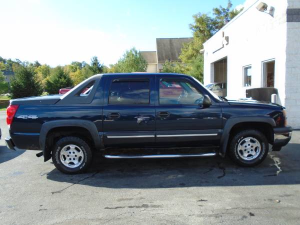 2006 chevy avalanche 4x4 for sale in Elizabethtown, PA – photo 5