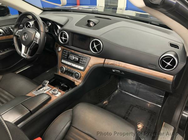 2013 MERCEDES SL 550 HARDTOP CONVERTIBLE WE FINANCE - cars & trucks... for sale in Palatine, IL – photo 16
