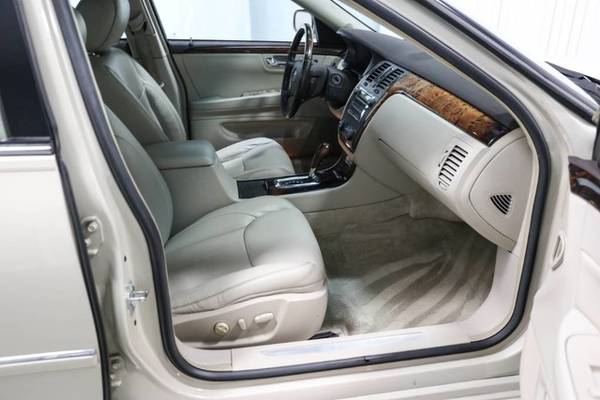 2010 Cadillac DTS LEATHER EXTRA CLEAN SERVICED COLD AC RUNS GREAT for sale in Sarasota, FL – photo 12