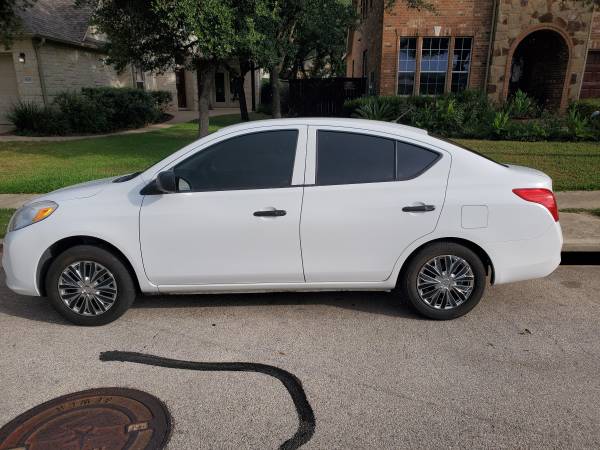 2014 NISSAN VERSA - cars & trucks - by owner - vehicle automotive sale for sale in Austin, TX