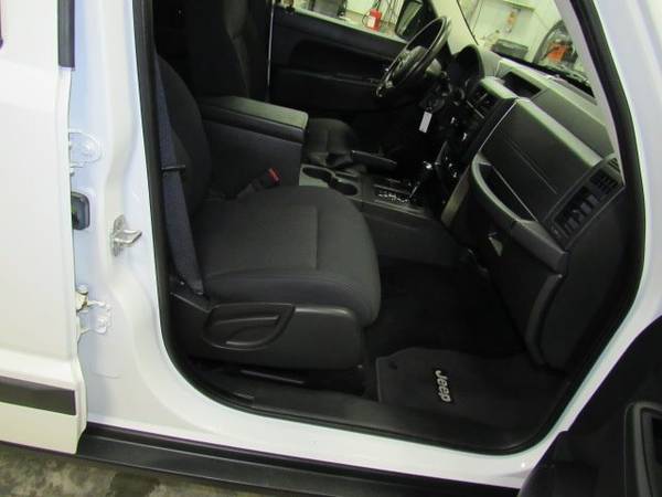 2011 Jeep Liberty Sport 4 Door Utility 4x4 for sale in BROKEN BOW, NE – photo 24