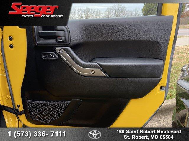 2015 Jeep Wrangler Unlimited Sport for sale in Saint Robert, MO – photo 23