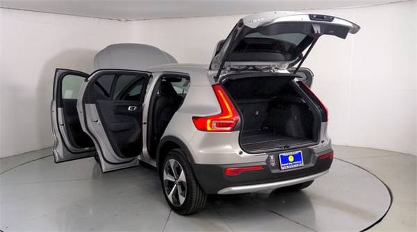 2023 Volvo XC40 B5 AWD Mild Hybrid Plus Bright - - by for sale in Culver City, CA – photo 13