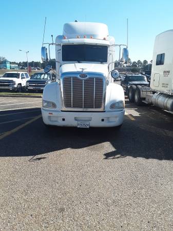 Peterbilt Semi Tractor - cars & trucks - by owner - vehicle... for sale in Shreveport, LA – photo 6