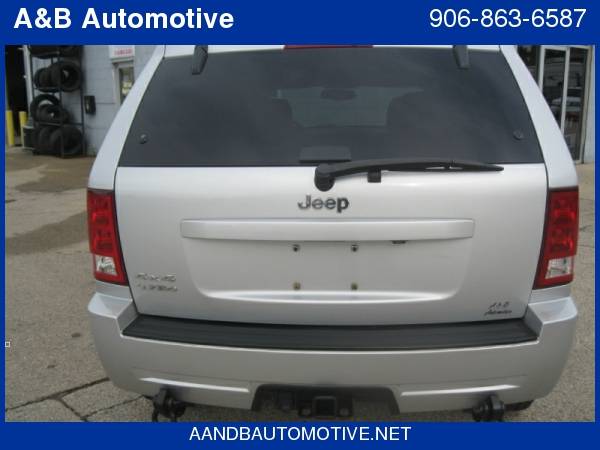 2006 Jeep Grand Cherokee 4dr Laredo 4WD *FInancing Available* for sale in menominee, WI – photo 4